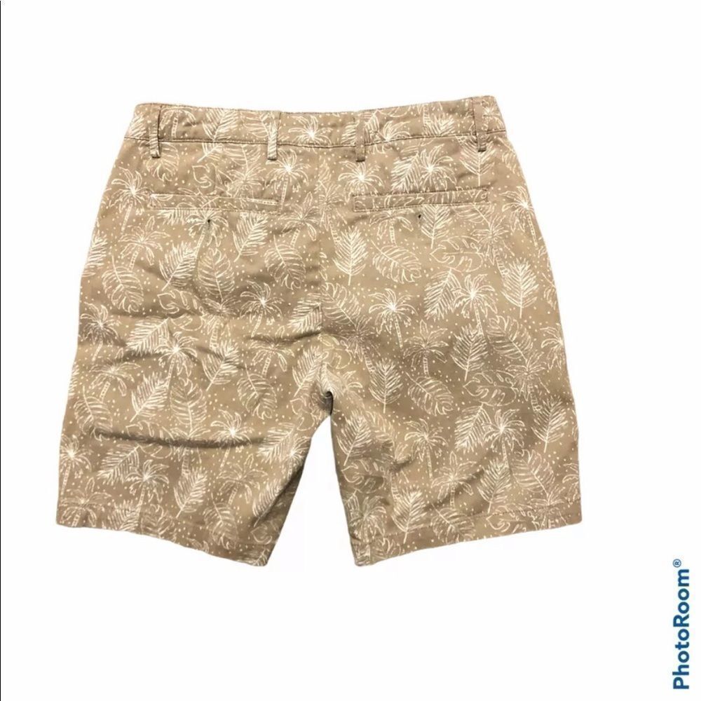 - Slate & Stone Tropical Shorts - Picture 2 of 5